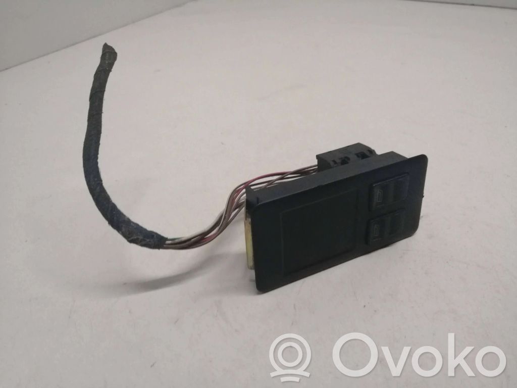 Audi A4 S4 B5 8D Interruptor del elevalunas eléctrico 