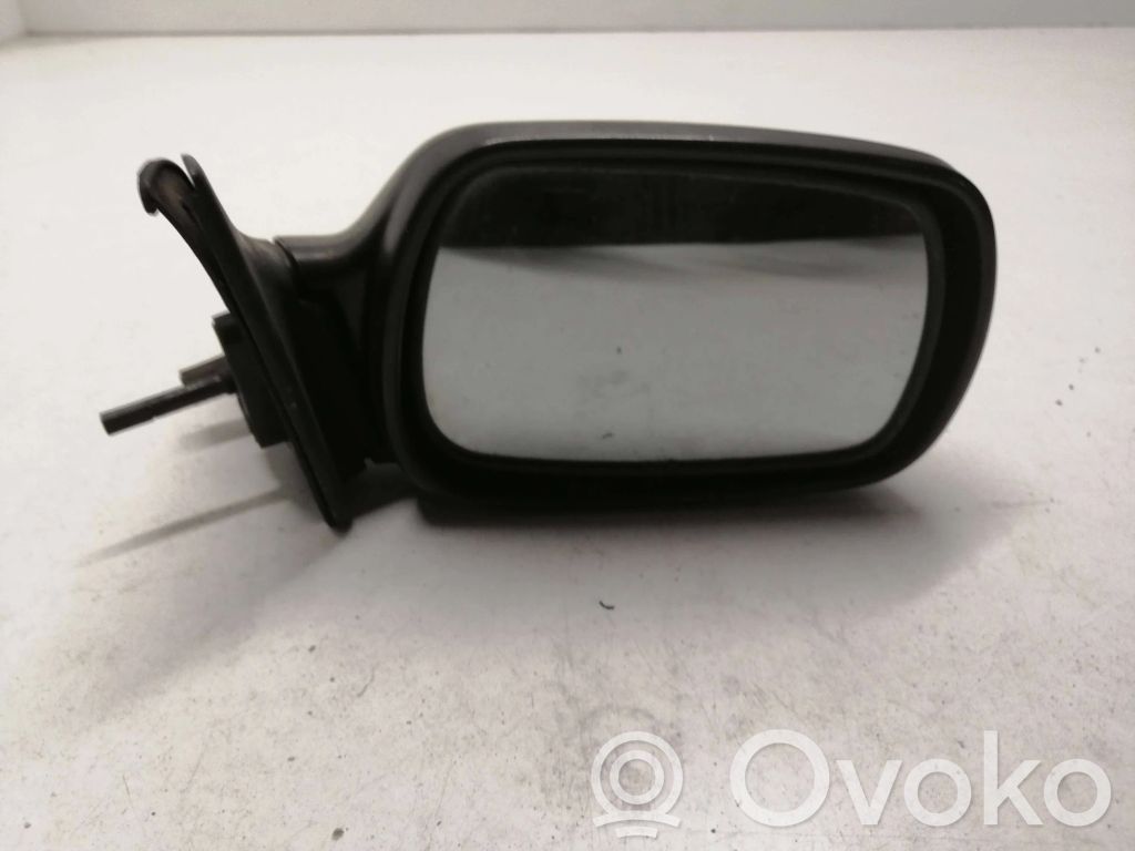 Toyota Starlet (P80) IV Manual wing mirror 
