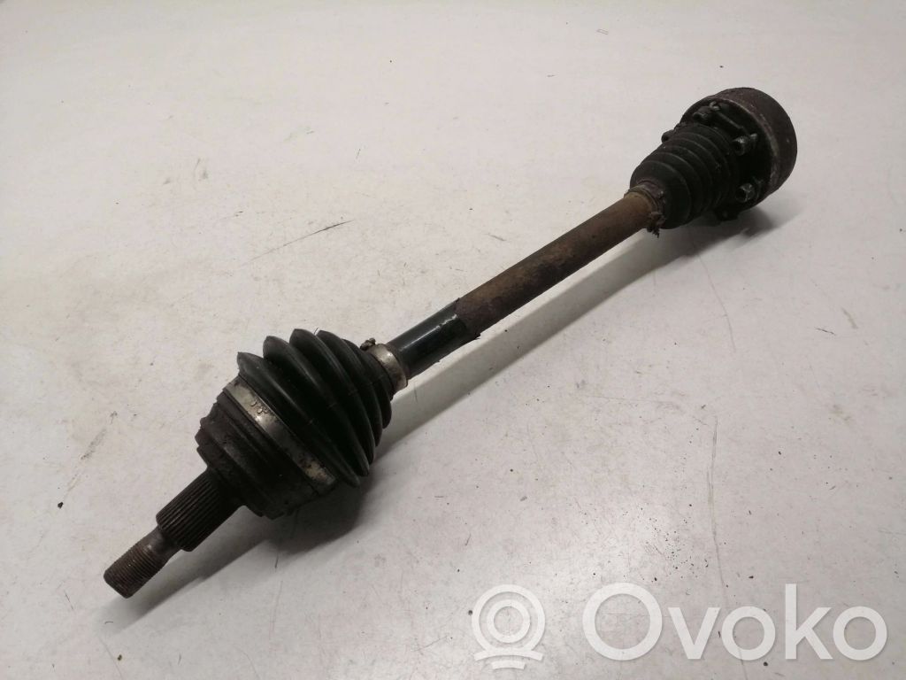 Volkswagen Golf IV Priekinis pusašis 