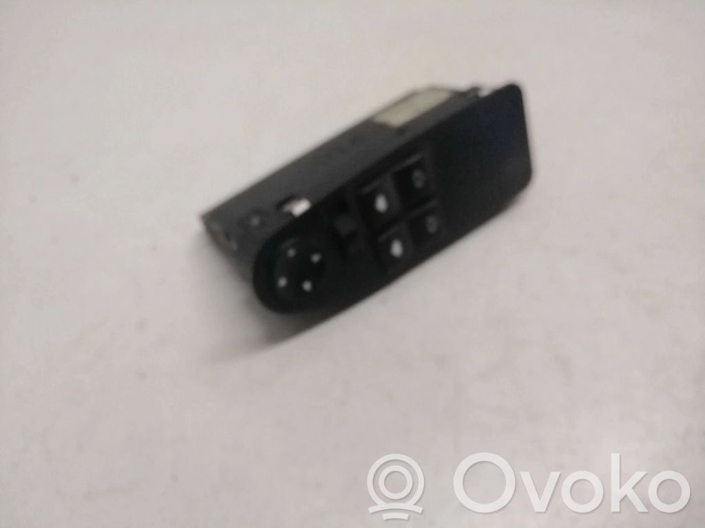 BMW 5 E39 Electric window control switch 