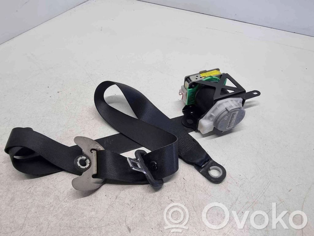 Toyota Auris 150 Cinturón delantero 