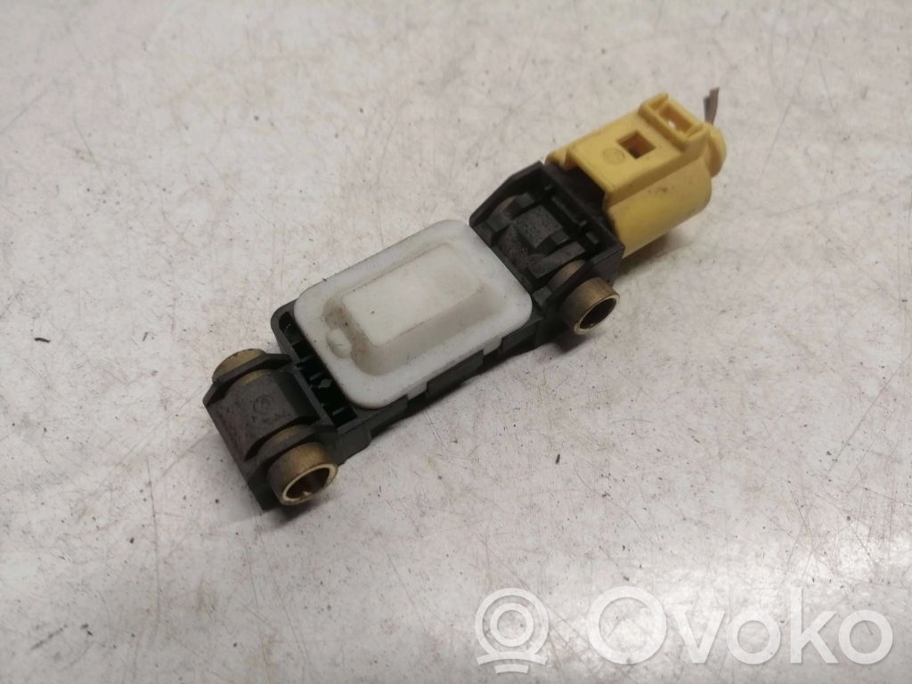 Czujnik uderzenia Airbag   8E0959643E,200147,0232023KE0ZB,200147171203