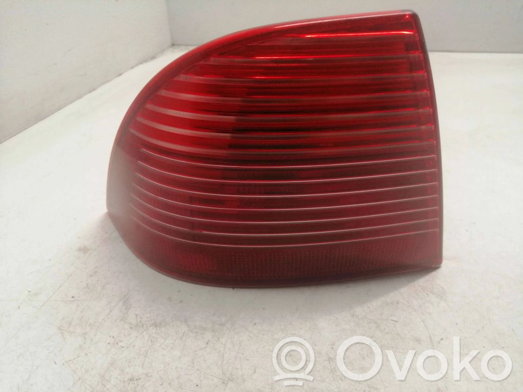 Rear/tail lights