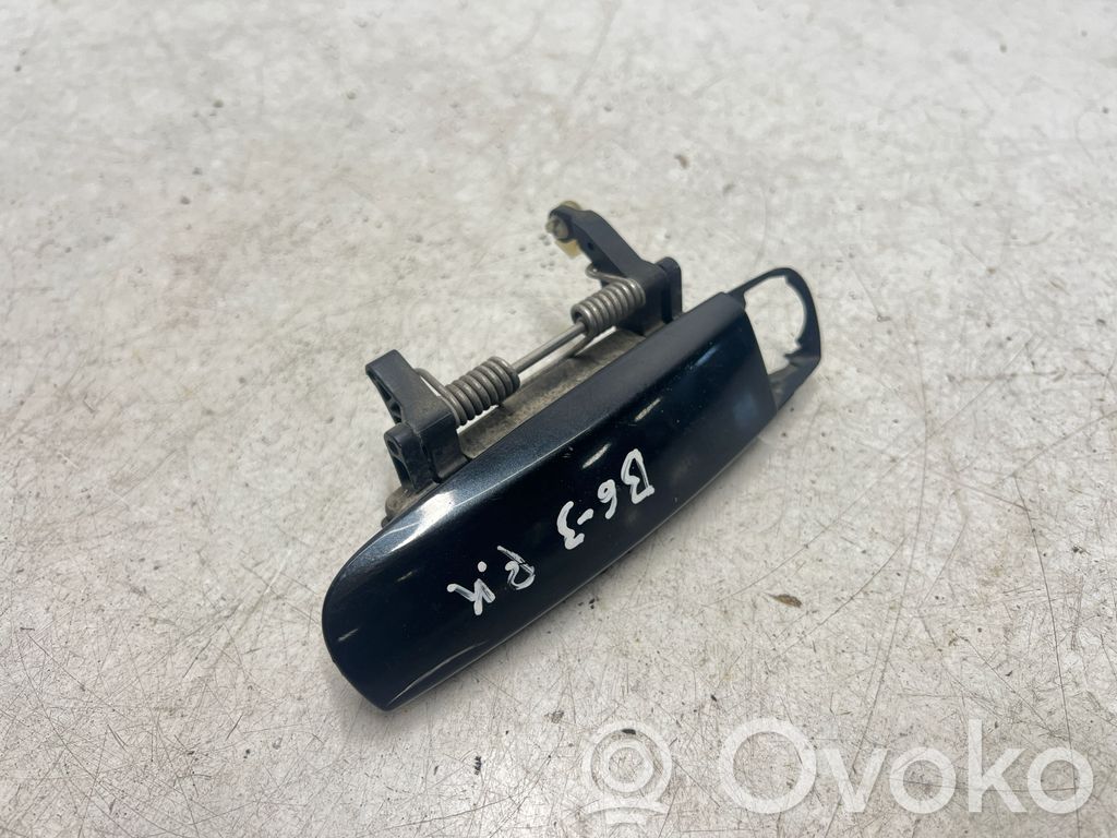 Audi A4 S4 B6 8E 8H Klamka zewnętrzna drzwi przednich 