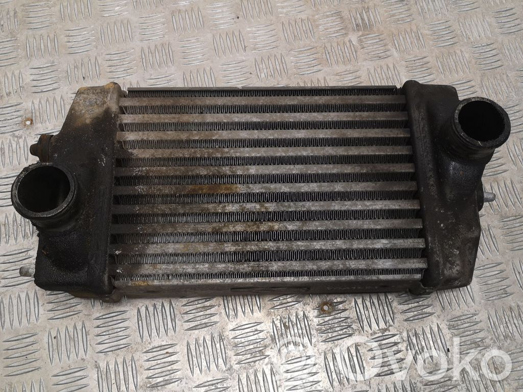 Chrysler Voyager Interkūlerio radiatorius 