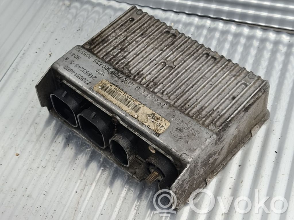 Renault Master II Engine control unit/module 
