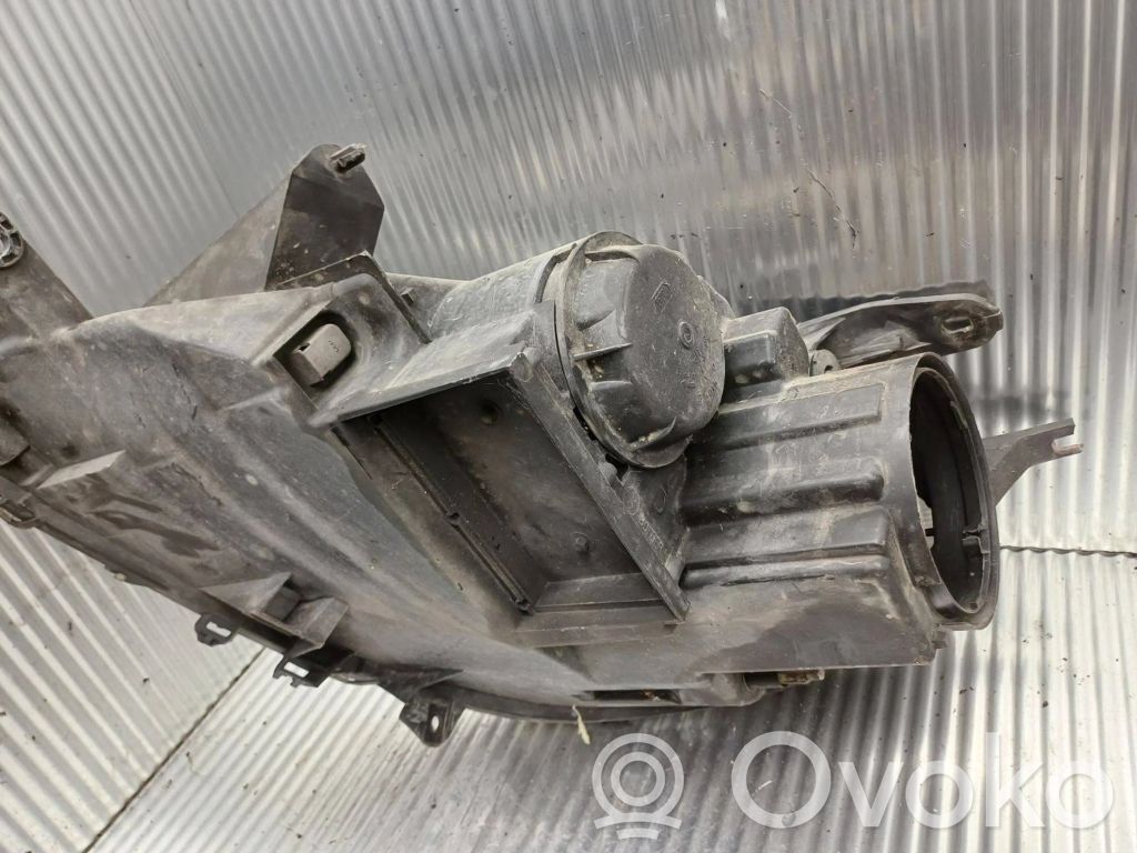 Citroen C8 Phare frontale 