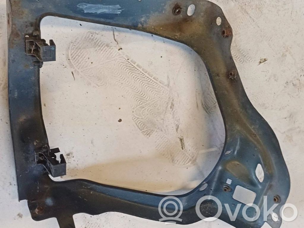 Ford Transit Ajovalon kannake 