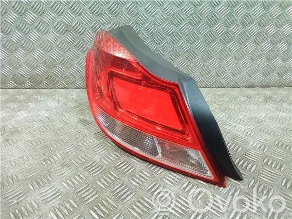 Opel Insignia A Żarówka lampy tylnej 