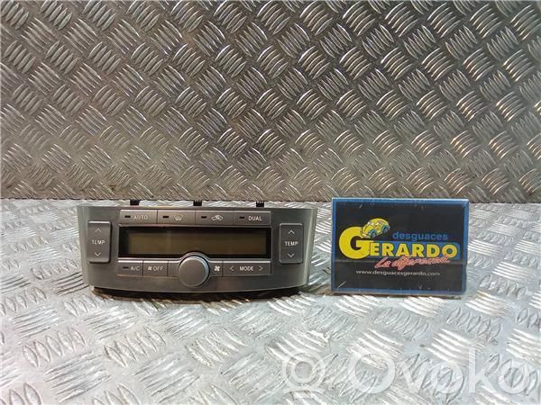 Toyota Avensis T250 Interruttore dell’aria condizionata (A/C)