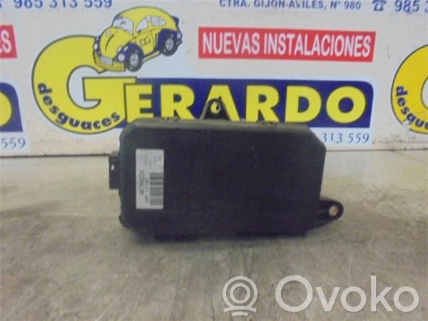 Unité de commande portail   46784224