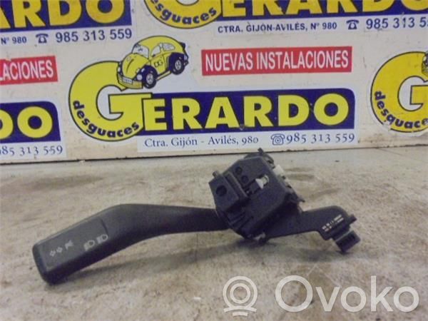 Interruptor de control multifunción   1K0953513