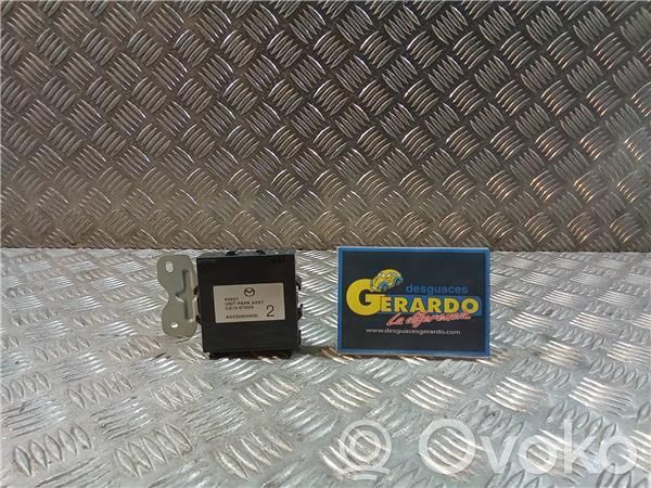Mazda 5 Parkošanas (PDC) vadības bloks 