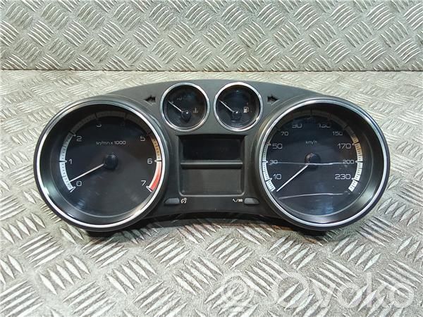 Peugeot 308 Vitezometru (grup de instrumente)