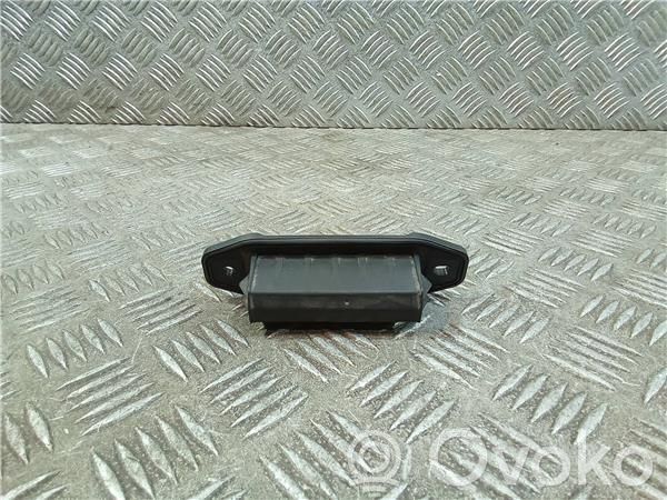 Toyota Auris E180 Manecilla externa de puerta de carga 