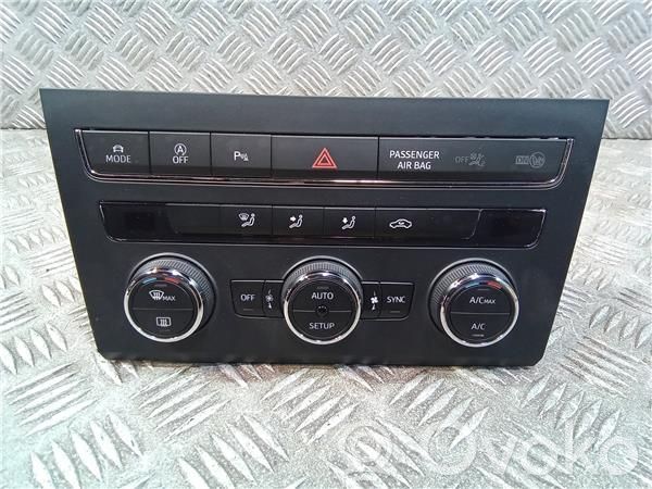 Seat Leon (5F) Przycisk / Włącznik klimatyzacji A/C 