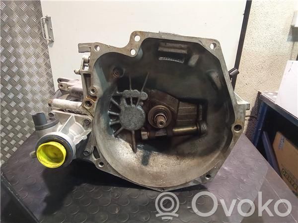 Chrysler Voyager Mehāniska 5 ātrumu pārnesumkārba 