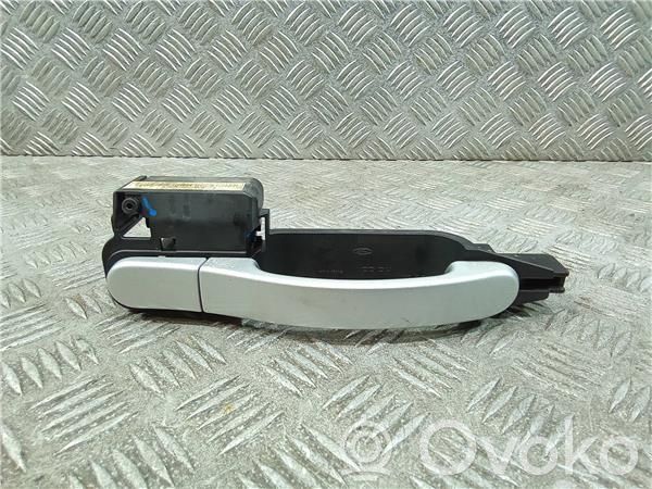 Manecilla externa puerta delantera   E4B5A224A36FE