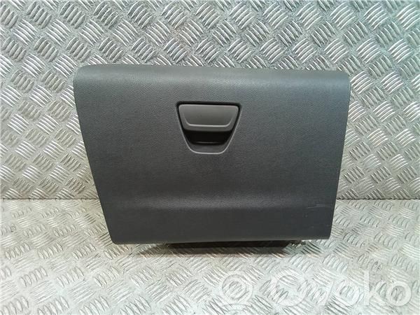 Ford Ka Glove box 