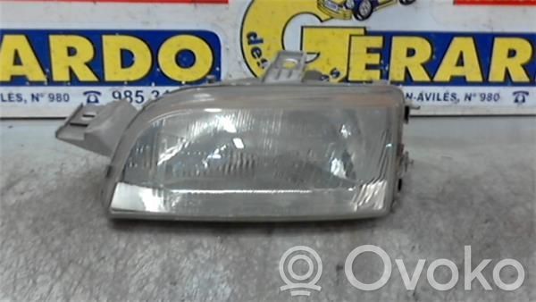 Fiat Punto (176) Faro/fanale 