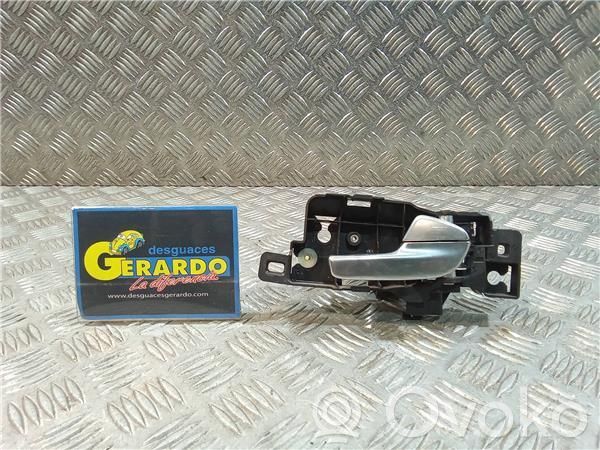 Manecilla interna puerta delantera   6M21U22600,7S71A22600