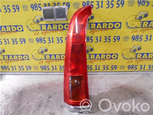 Lámpara de faros/luces traseros