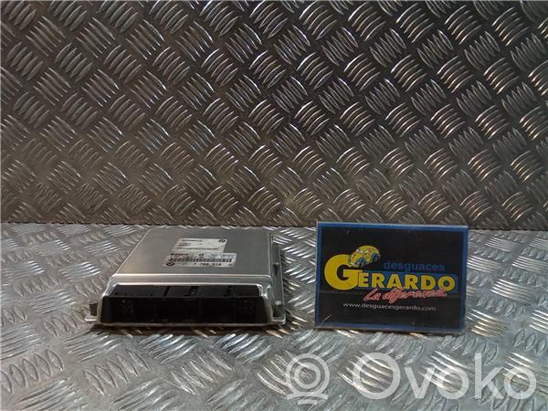 BMW 5 E39 Unidad de control/módulo ECU del motor 