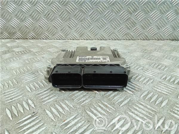 Komputer / Sterownik ECU silnika   55200145,281011556