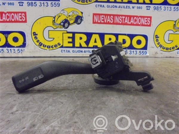 Seat Toledo III (5P) Interruptor de control multifunción