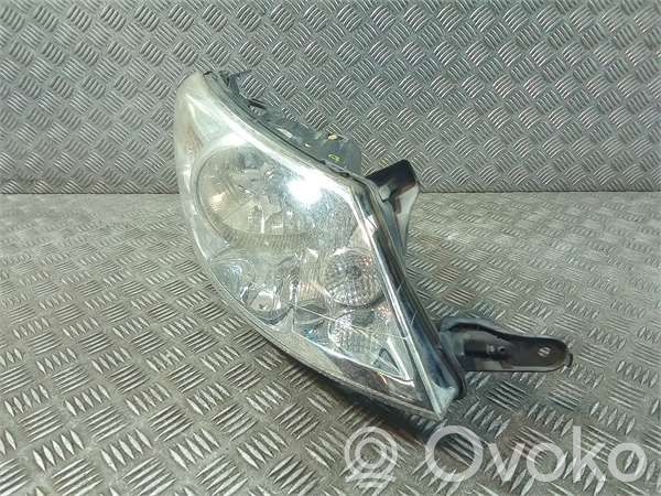 Toyota Proace Phare frontale