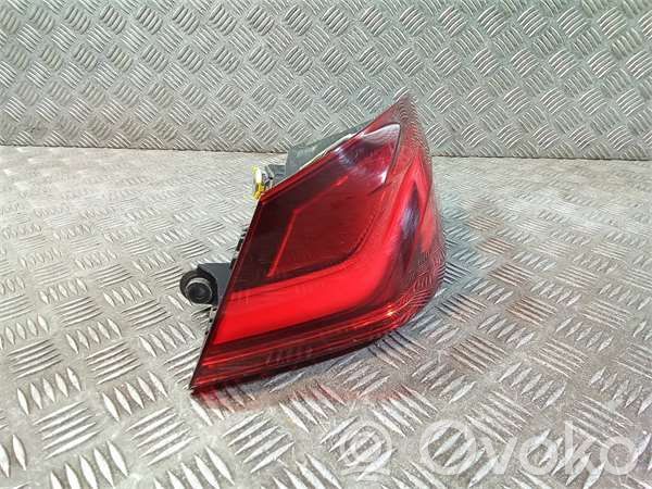 BMW 1 F40 Bec lampă spate