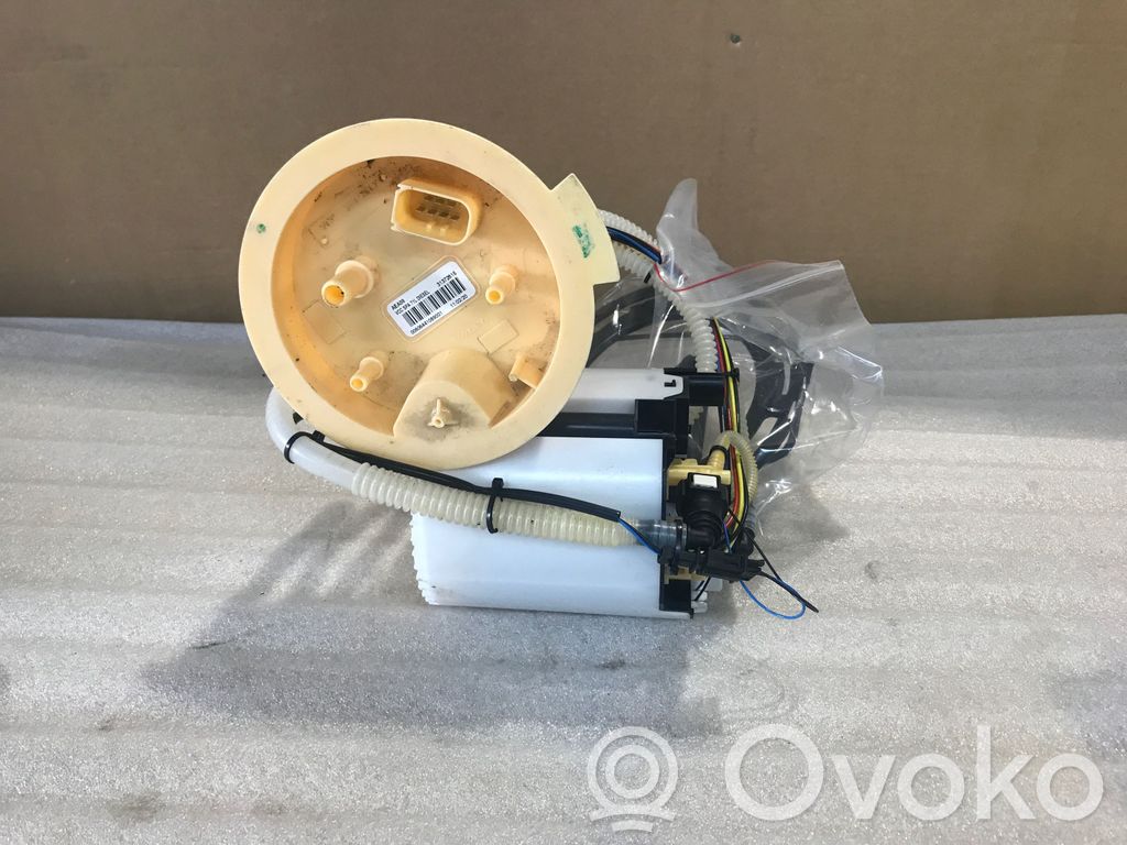 Volvo XC90 Bomba interna de combustible 