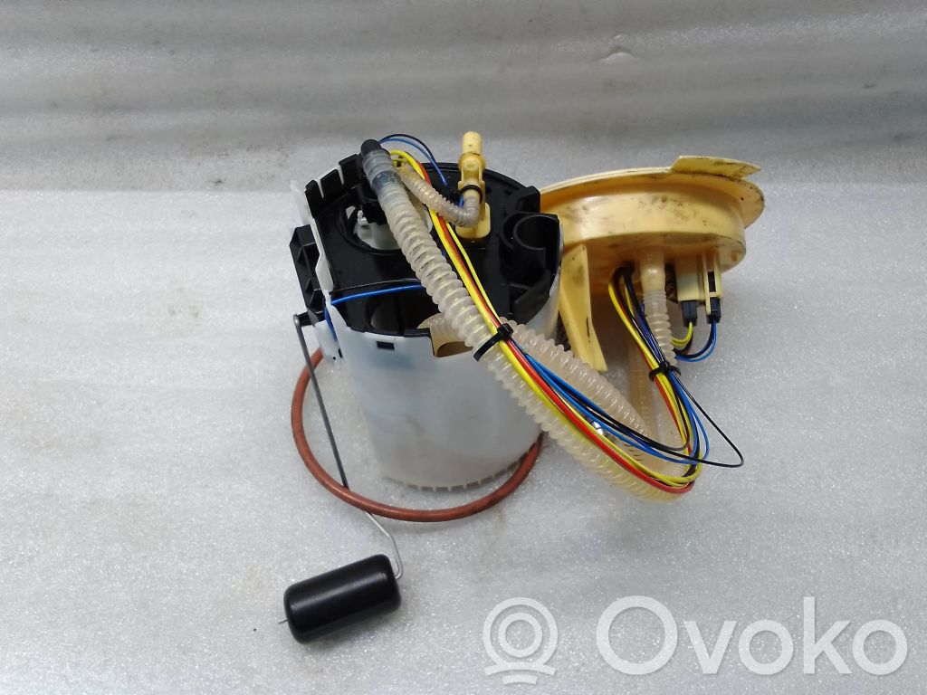 Volvo S90, V90 Bomba interna de combustible 