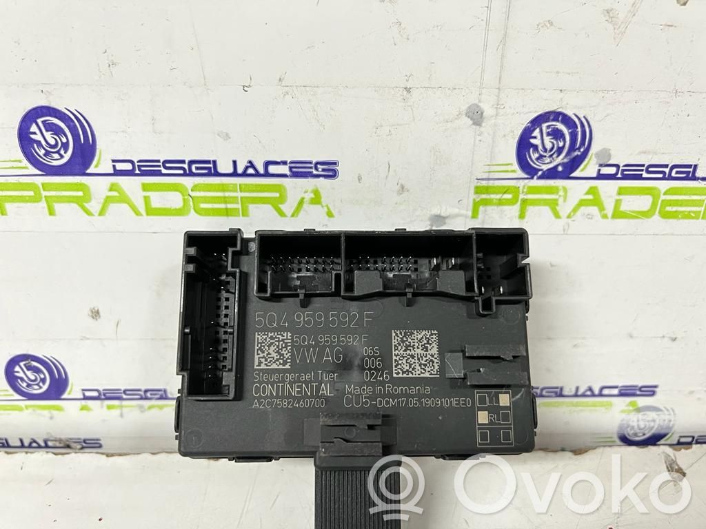 Other control units/modules   5Q4959592F