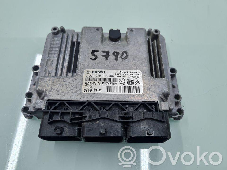 Unidad de control/módulo del motor   9805947680