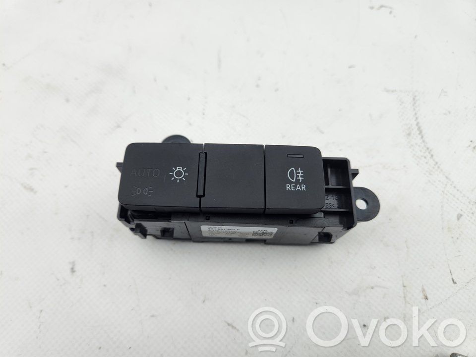 Audi A1 Panel lighting control switch 