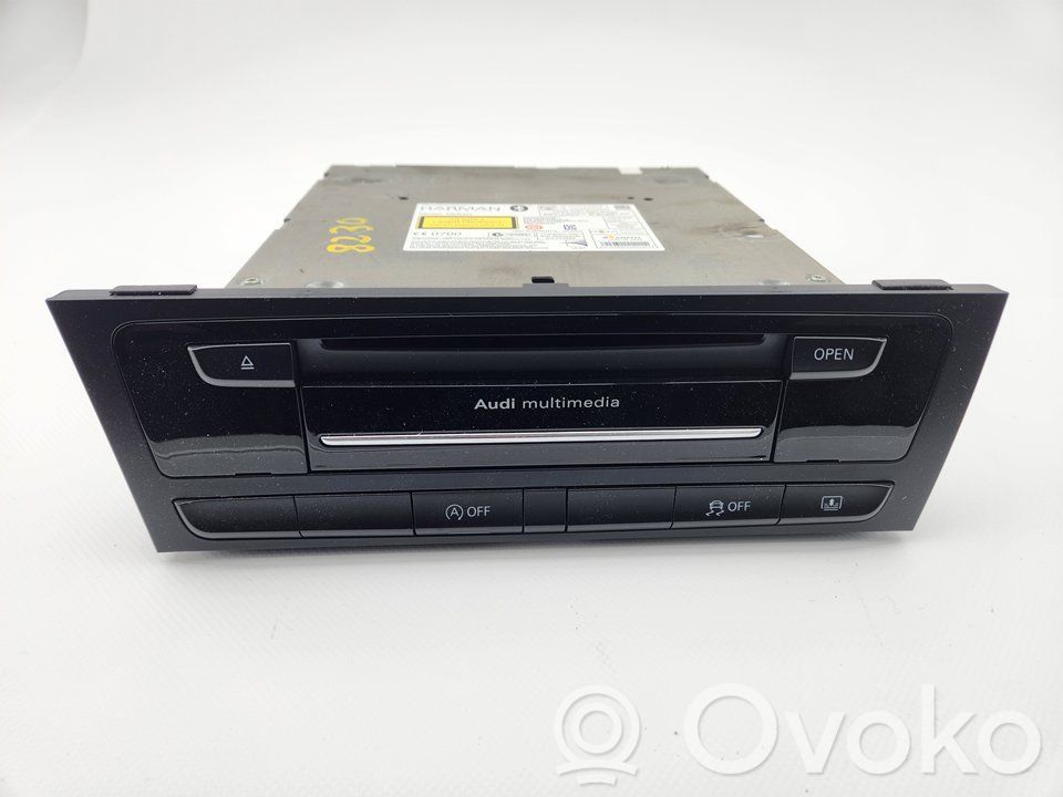 Audi A4 Allroad Panel / Radioodtwarzacz CD/DVD/GPS 