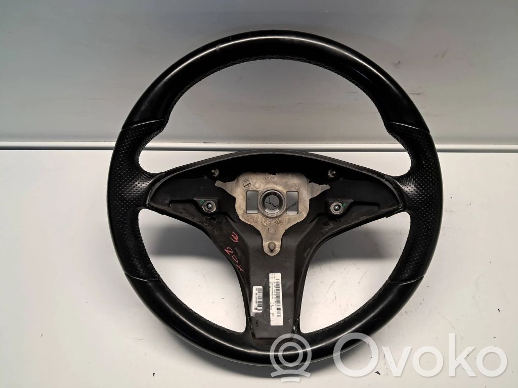 Mercedes-Benz E A207 Ohjauspyörä 