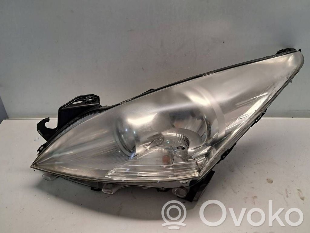 Peugeot 3008 I Lampa przednia 