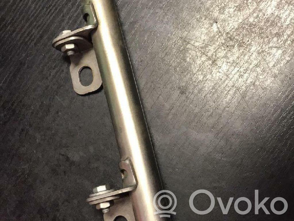 BMW 5 E60 E61 Caurulīte (-es) / šļūtene (-es) 