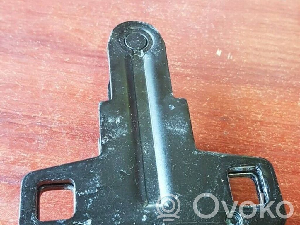BMW X5 E53 Tailgate lock loop/hook striker 