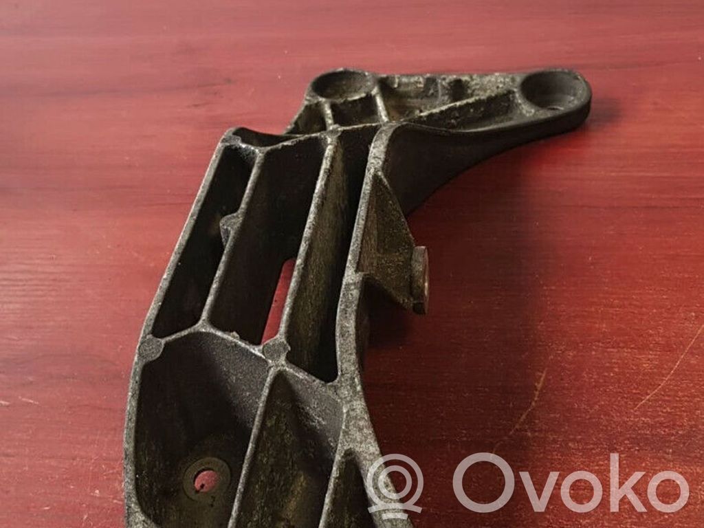 BMW 7 E38 Support de boîte de vitesses 