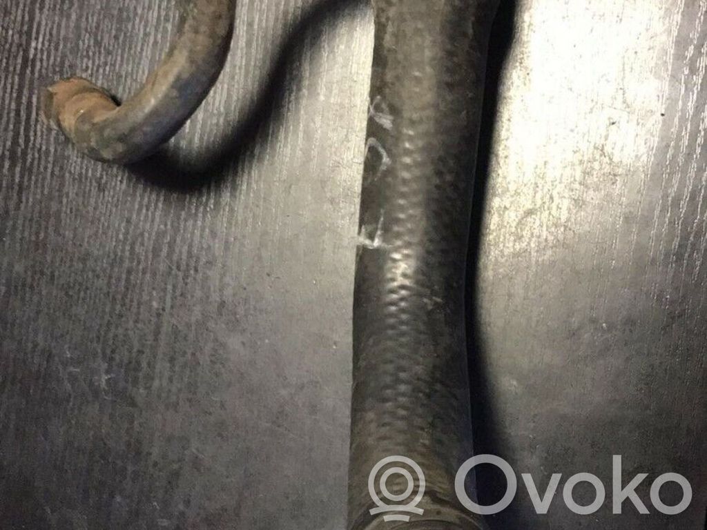 BMW 7 E38 Engine coolant pipe/hose 