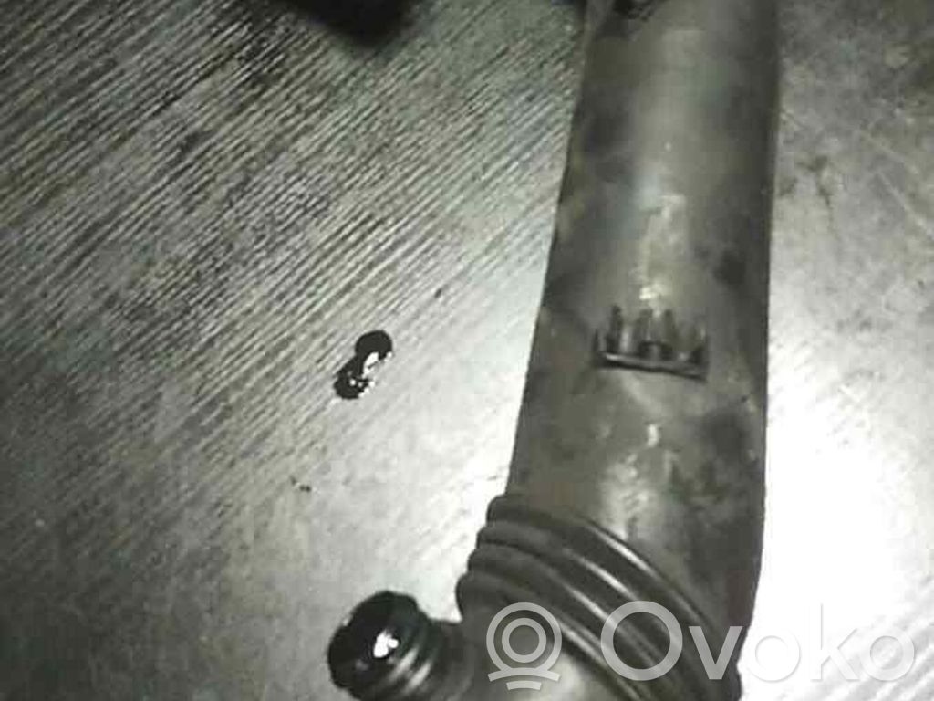 BMW 5 E39 Ilmanoton kanavan osa 