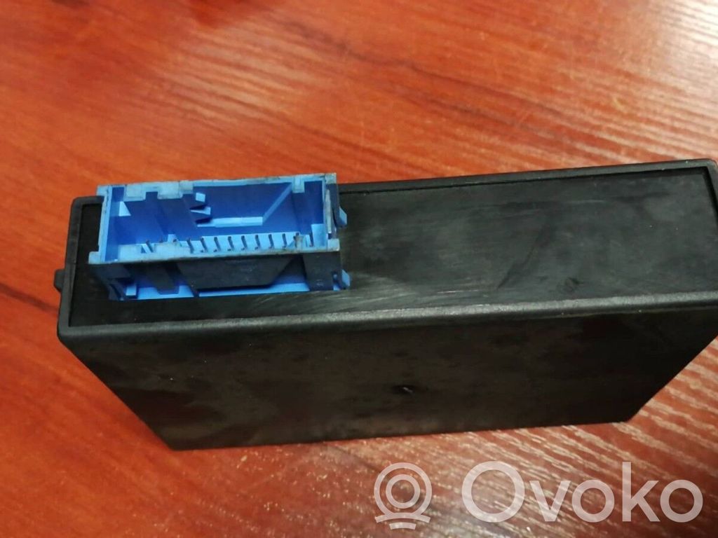 BMW 7 E38 Cruise control unit/module 