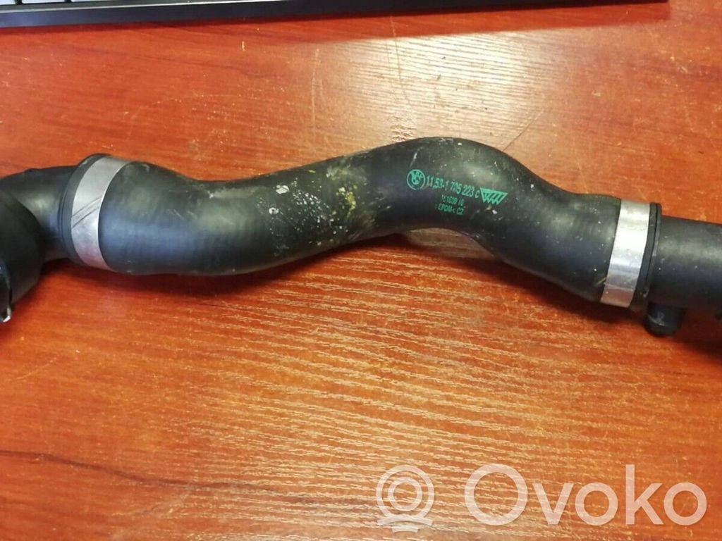 Engine coolant pipe/hose   1705223