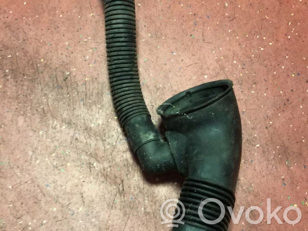 BMW 7 E38 Luftansaugkanal-Teil 