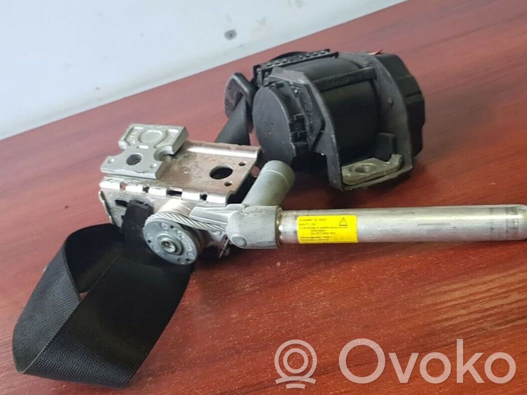 BMW 7 E65 E66 Saugos diržas galinis 