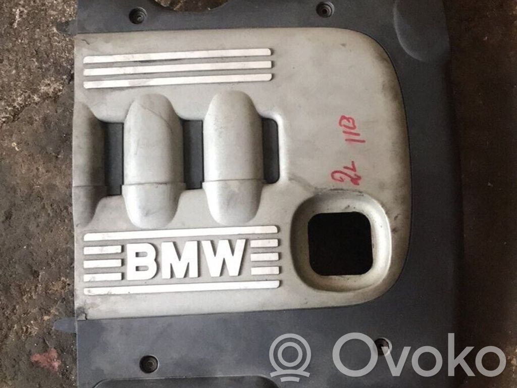 Engine cover (trim)   7787330