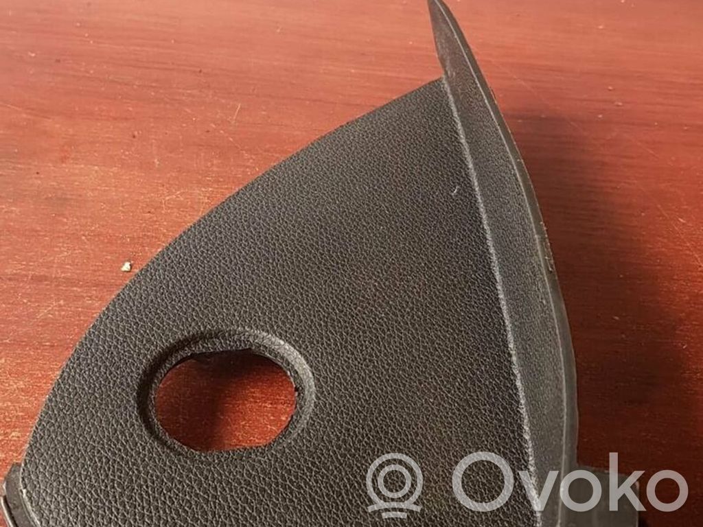 BMW 1 E81 E87 Panelės apdailos skydas (šoninis) 